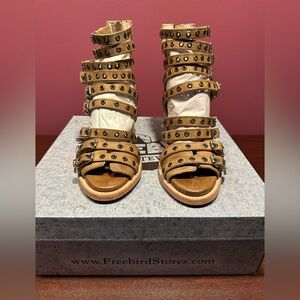 Freebird by Steven Casandra Tan Sandals BNWB Size 8